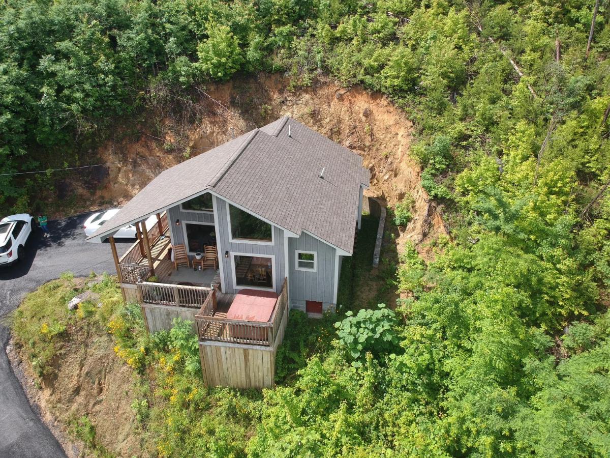 Love Nest Chalet Villa Gatlinburg Exterior photo